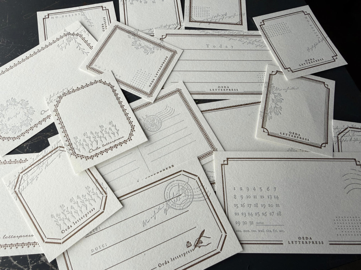 Assorted Card Box / Mellow Silver