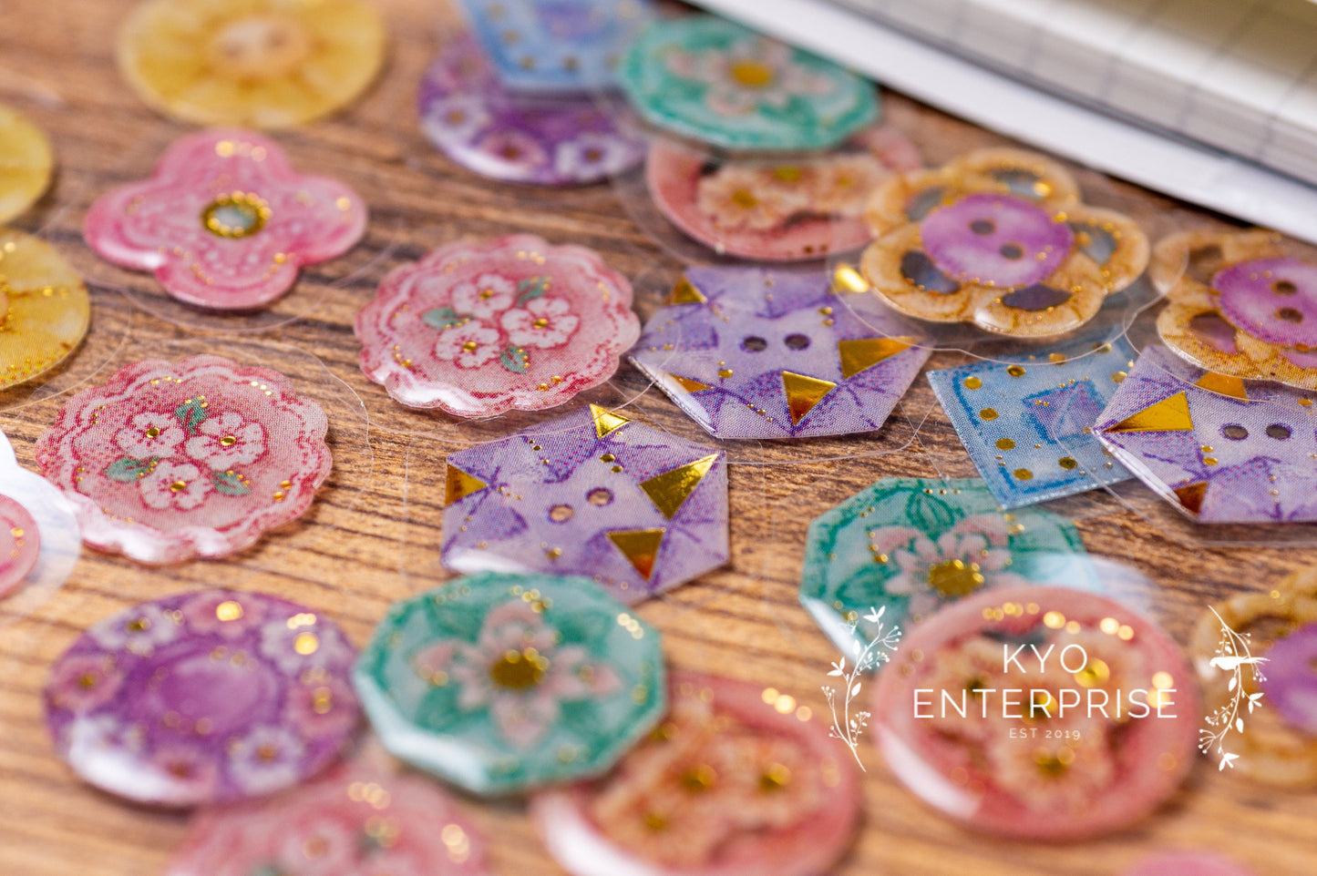 Brocante Seal Series 3D Resin Gold Foil Flake Sticker - Button