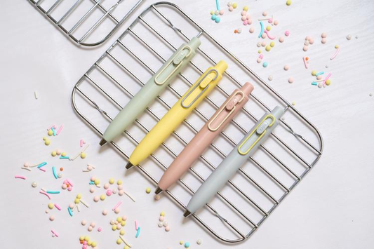 Uni-ball One P Gel Pen - Mariage Color - White Mint / Cheese / Rose Milk / Black Sesame 