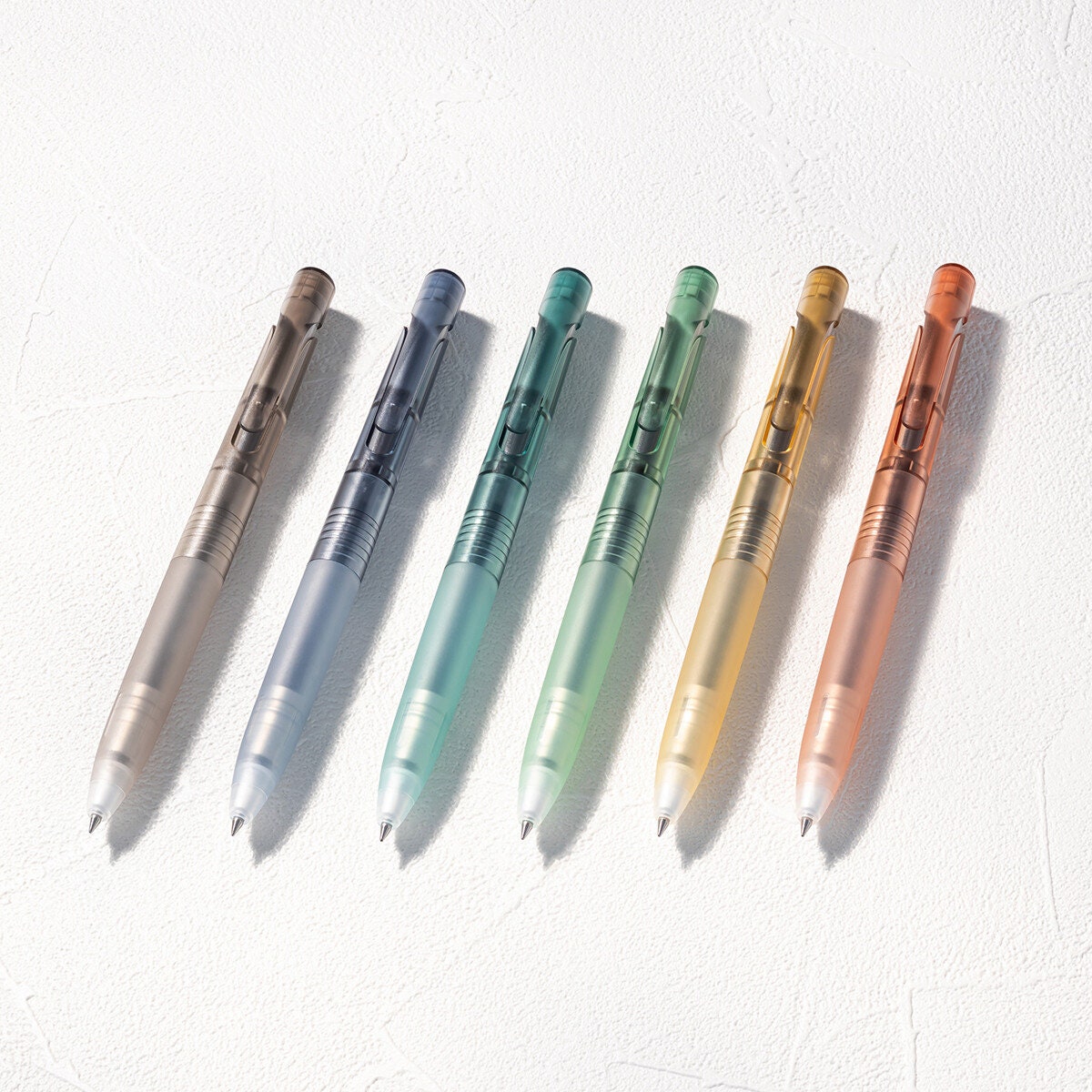 Blen Clear Color 0.5mm Ballpoint Pen